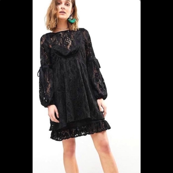 🎉 Host Pick 🎉 NWT Free People Black Lace Long Sleeve Dress - M - Picture 5 of 15